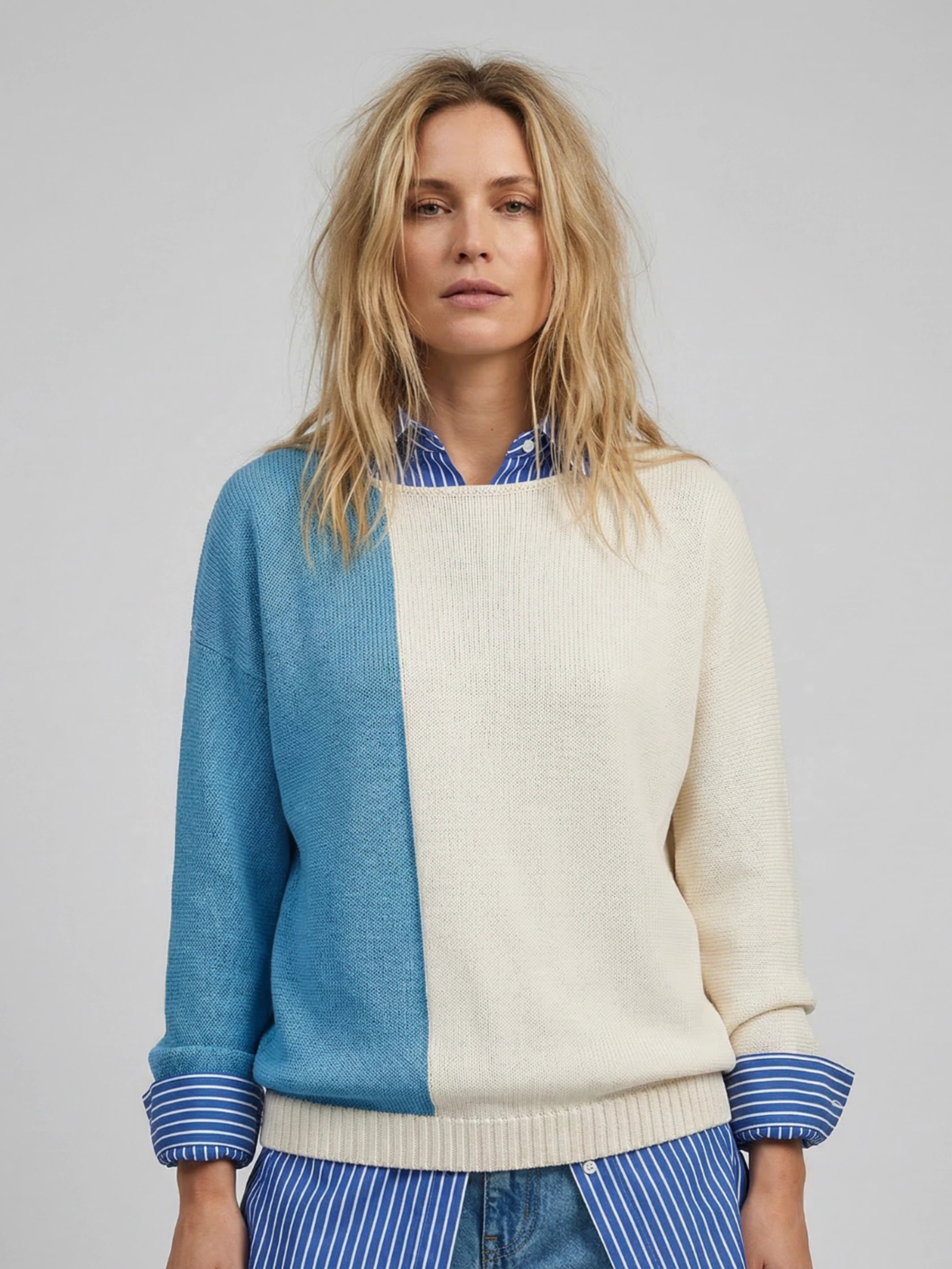 Bicolor cotton sweater white light blue